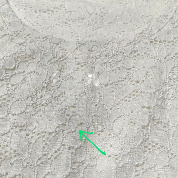 Express Off White Half Sleeve Floral Lace Top Size Small Slim Fit Sheer - Picture 3 of 5